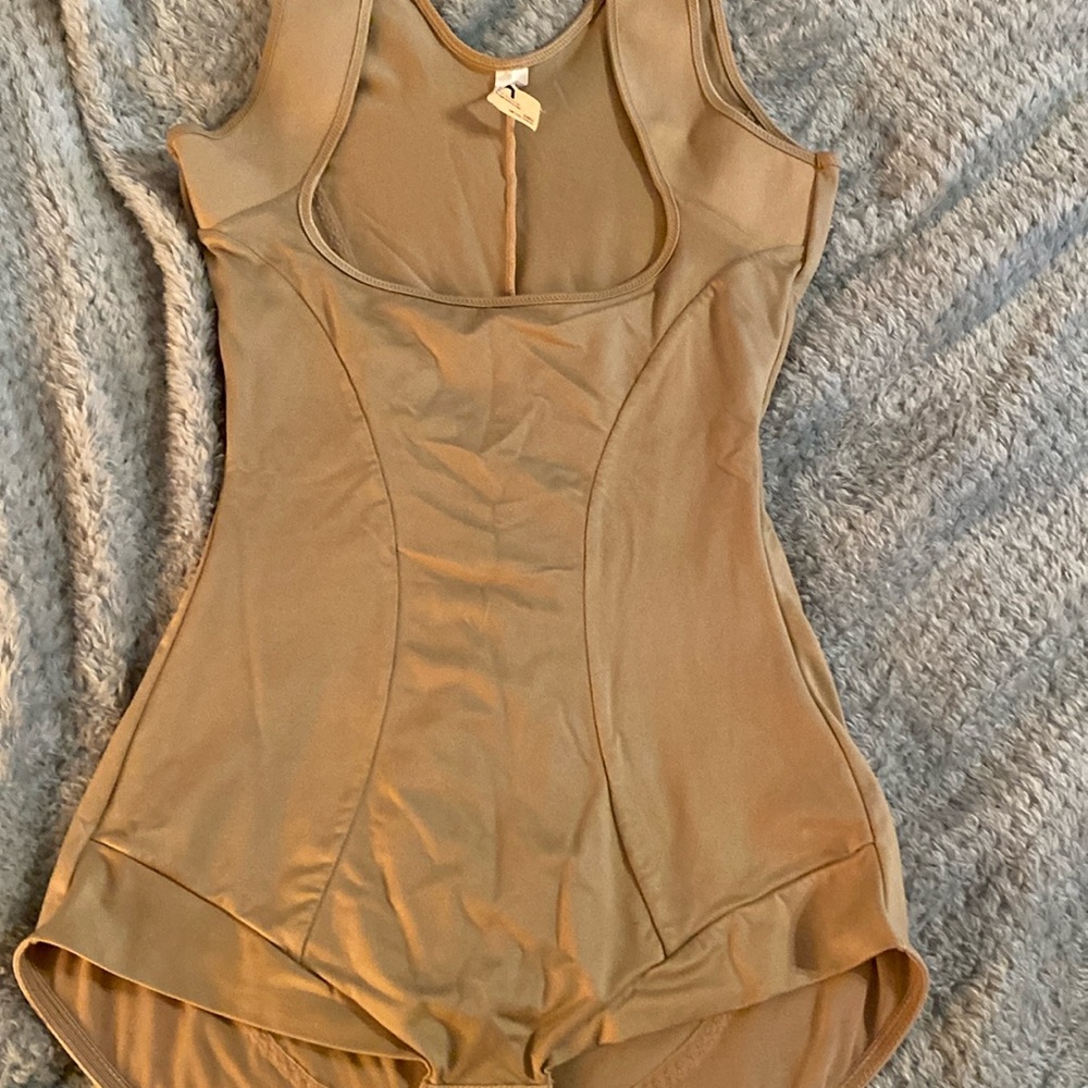Maidenform body slimmer wear your own bra size large